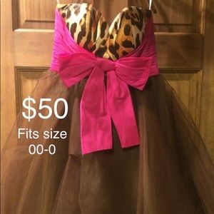 Sherri Hill Sweetheart Cut Cocktail Dress